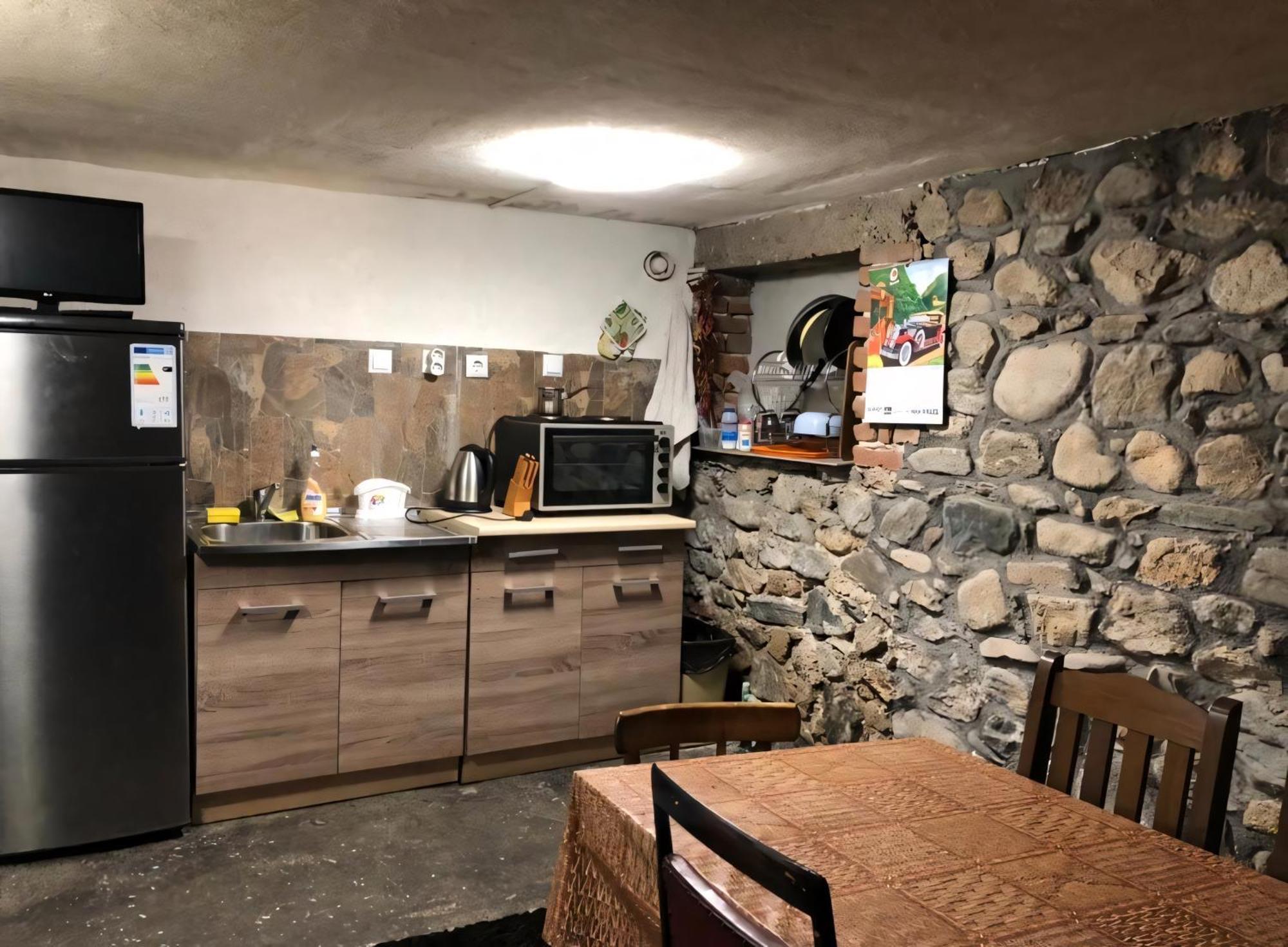 Alpin Guest House Sapareva Banya Esterno foto